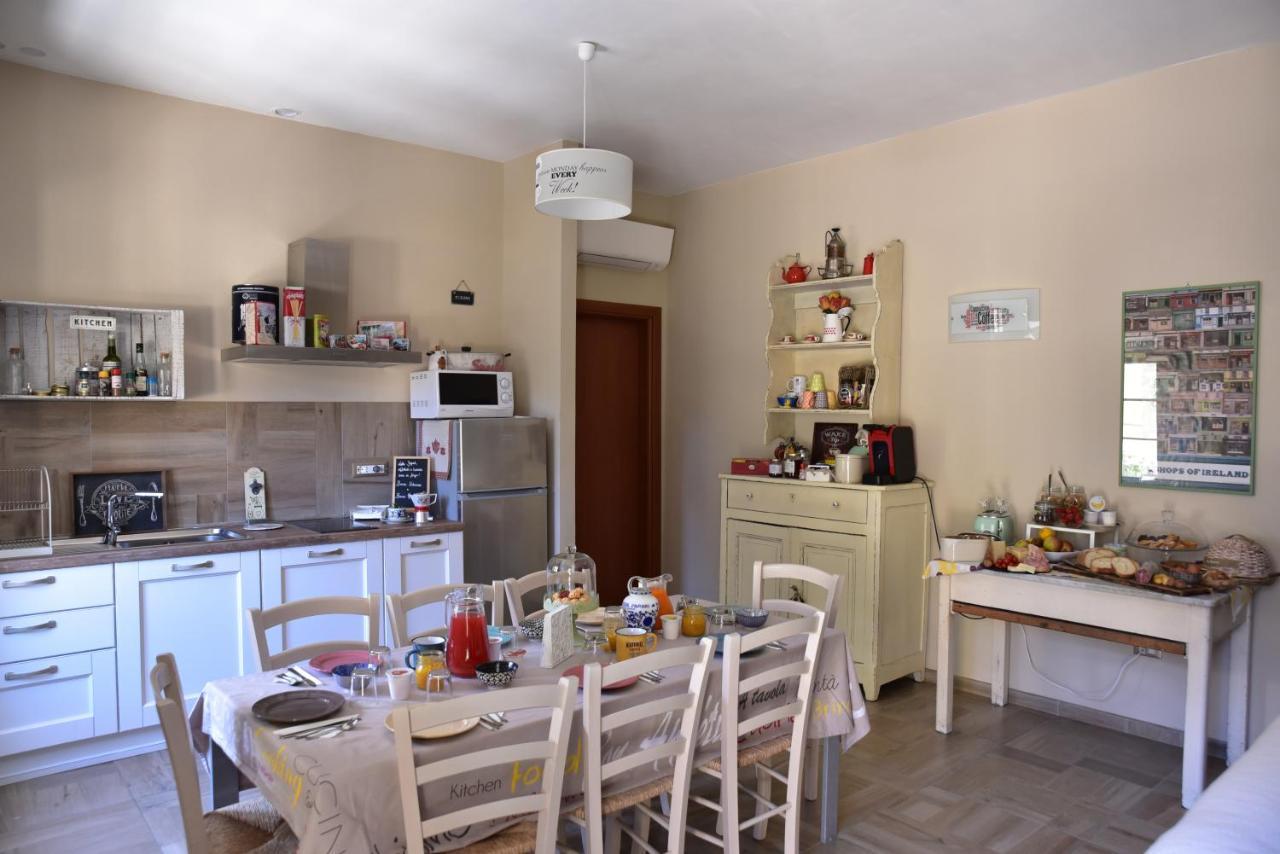 مبيت وإفطار تويرانو Casa Nina المظهر الخارجي الصورة