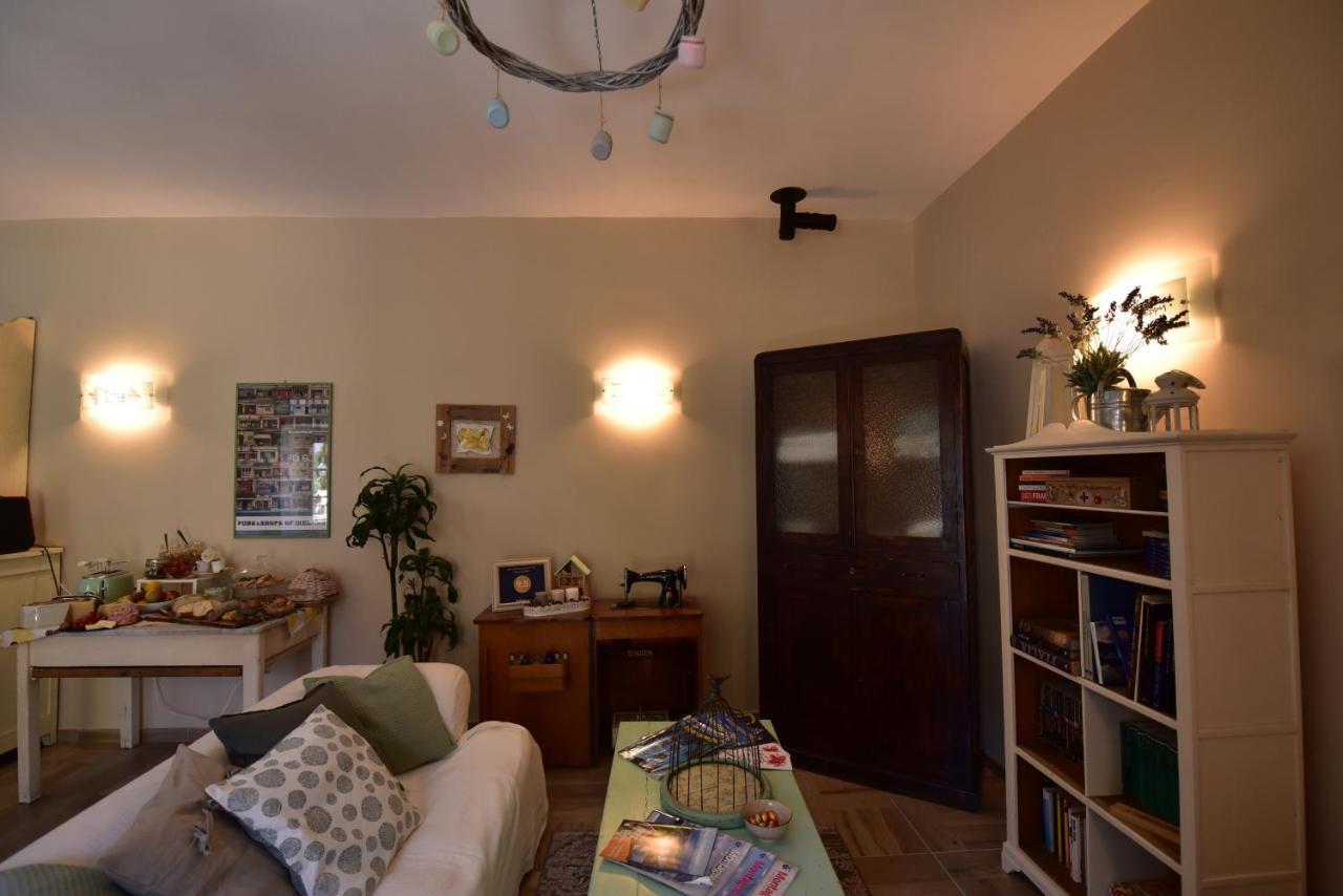 مبيت وإفطار تويرانو Casa Nina المظهر الخارجي الصورة