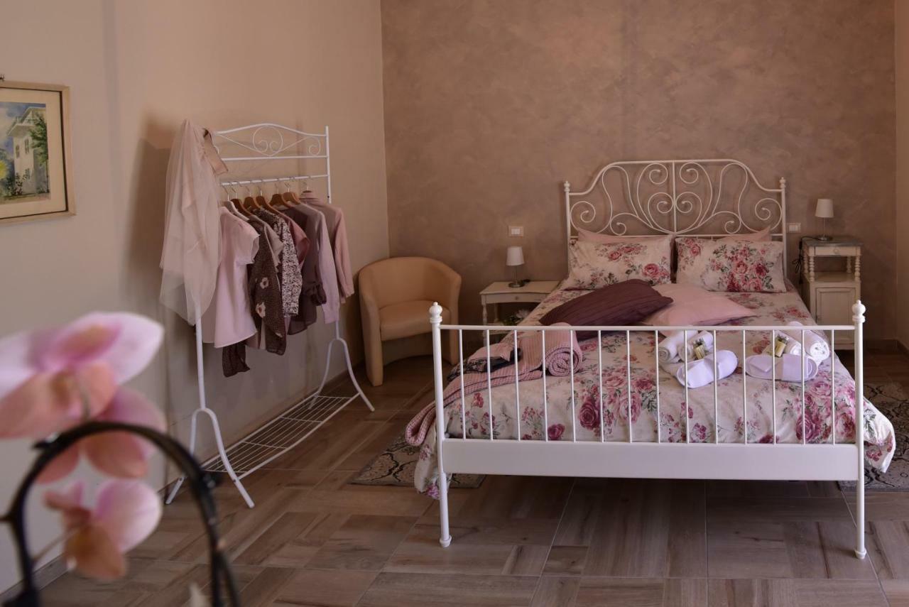 مبيت وإفطار تويرانو Casa Nina المظهر الخارجي الصورة